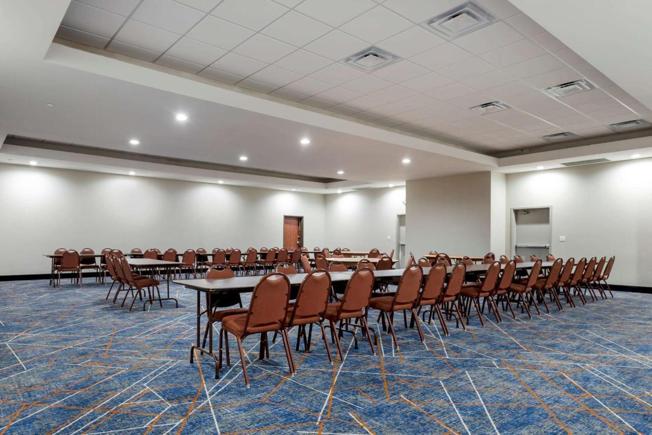 Comfort Inn & Suites موسكوجي المظهر الخارجي الصورة