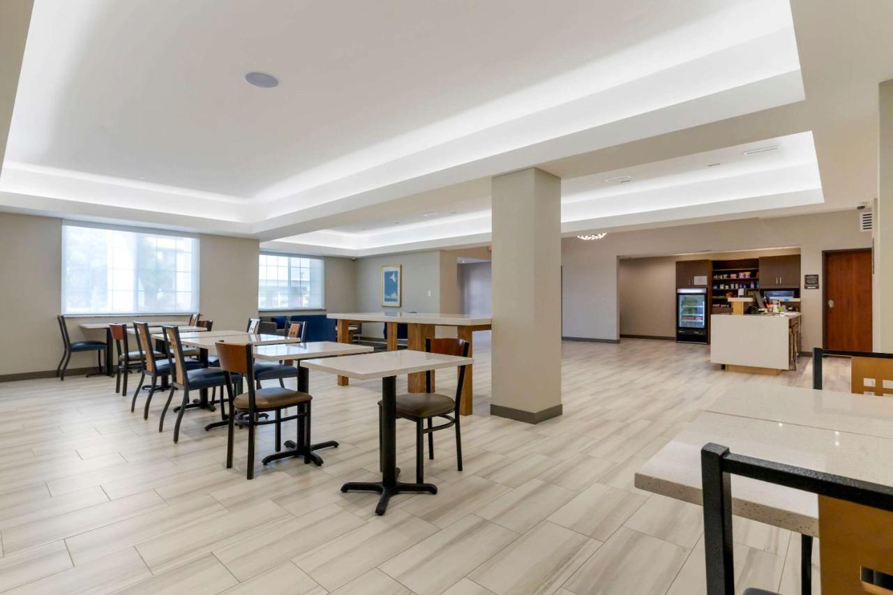 Comfort Inn & Suites موسكوجي المظهر الخارجي الصورة