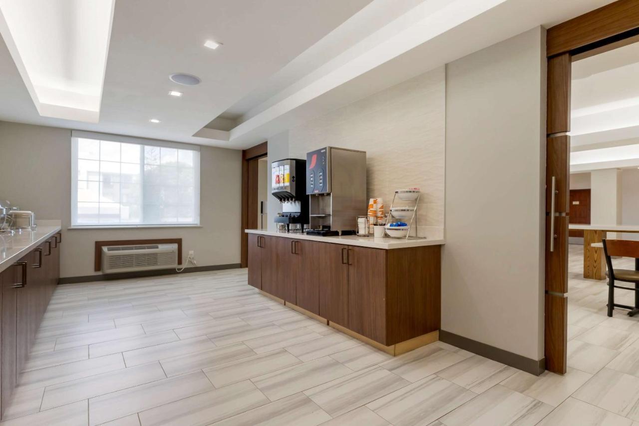 Comfort Inn & Suites موسكوجي المظهر الخارجي الصورة